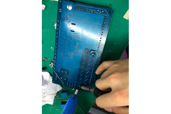 SMT貼片廠家的電路板焊接質(zhì)量要求